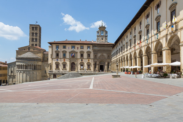 Toskana - Assisi - Piazza Grande