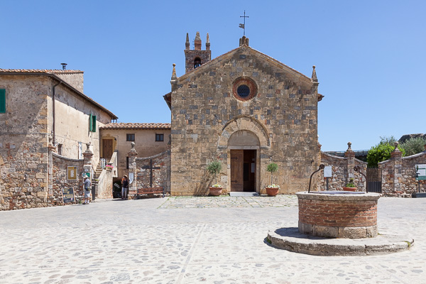 Toskana - Monteriggioni - Santa Maria Assunta