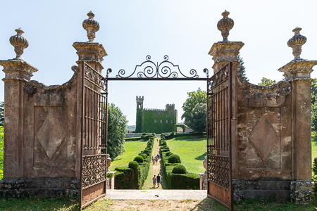 Toskana - Castello di Celsa - Sicht auf das Schloss