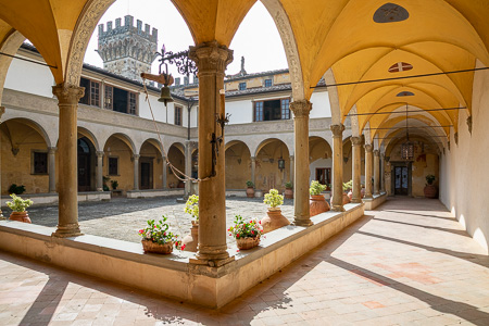 Toskana - Badia a Passignano - Der Kreuzgang